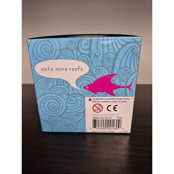 Crystal Growing Coral Reef Kit For Ages 8 & Up - Picture 3 of 5